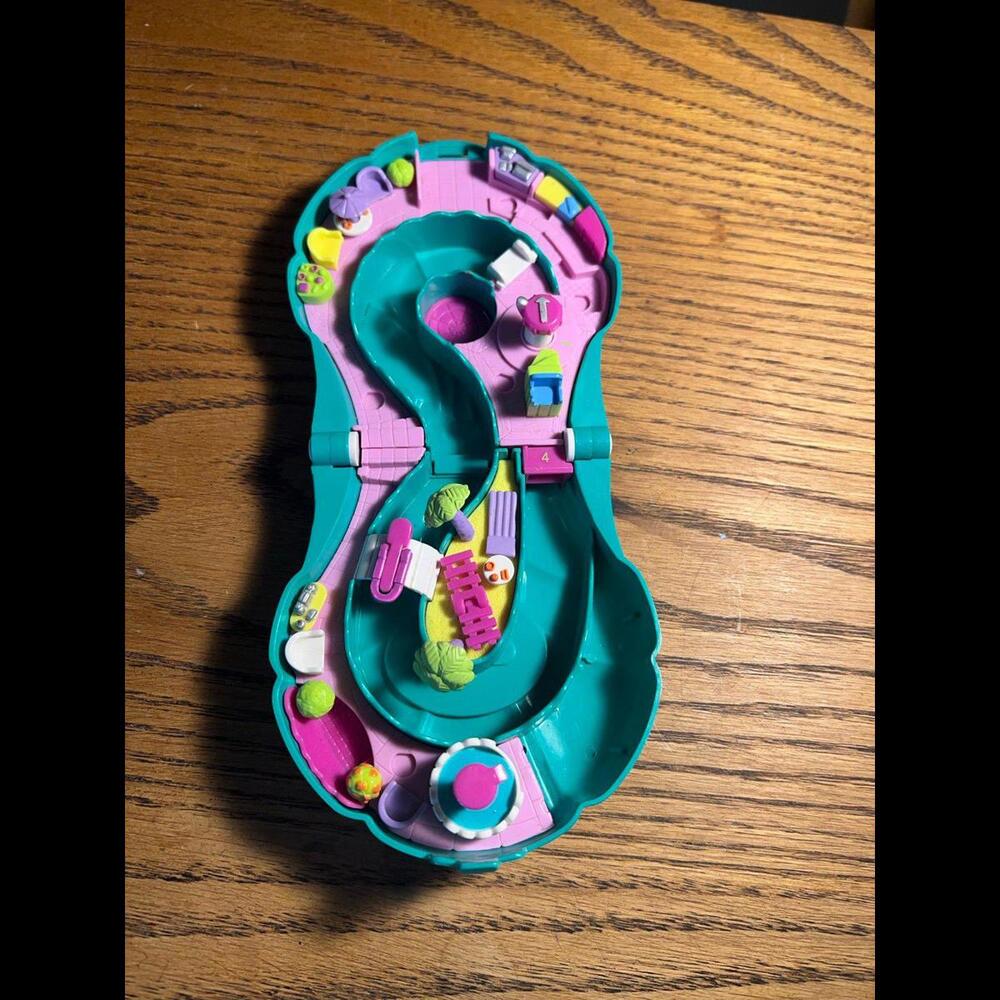 Vintage 1995 Polly Pocket Splash 'n Slide Water Park Shell Shape *Compact Only